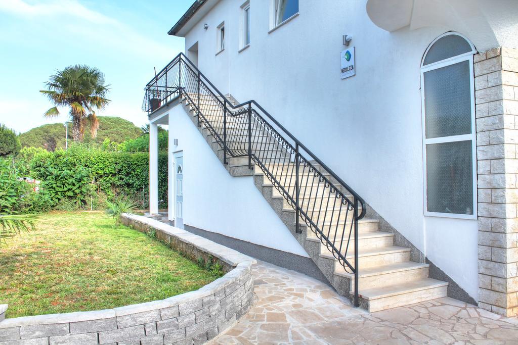 Apartments Nebuloza Ровинь Экстерьер фото