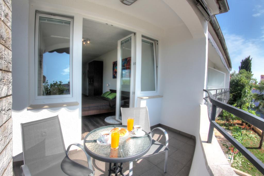 Apartments Nebuloza Ровинь Экстерьер фото
